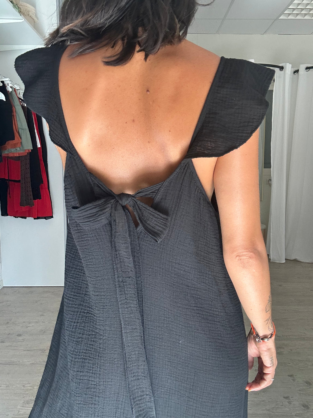 Emma- Robe décolleté V