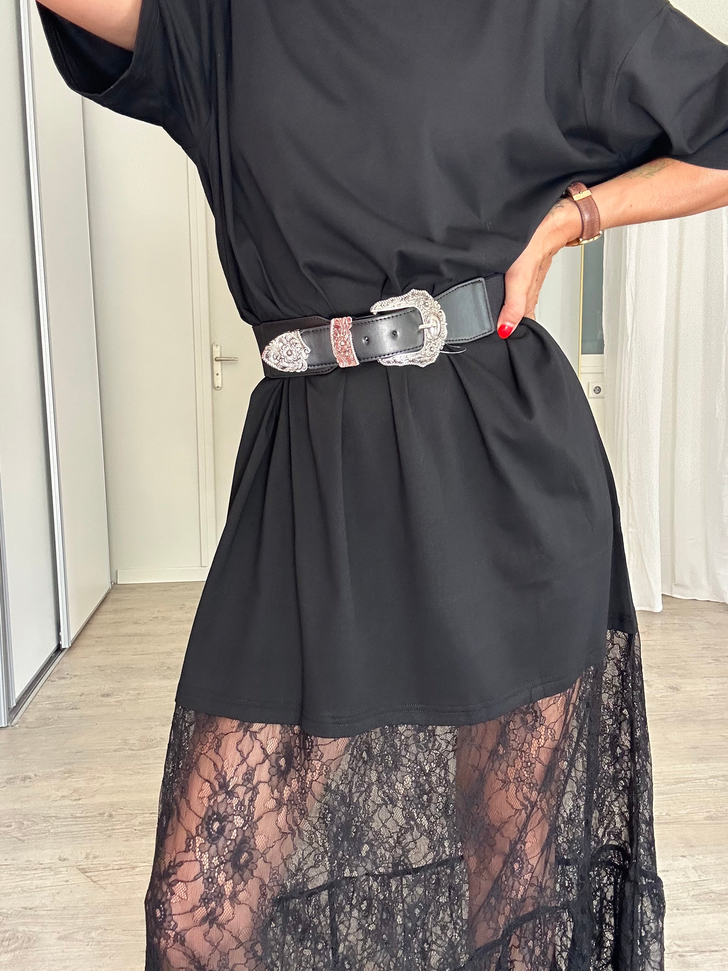 Roxane- Robe noir dentelle