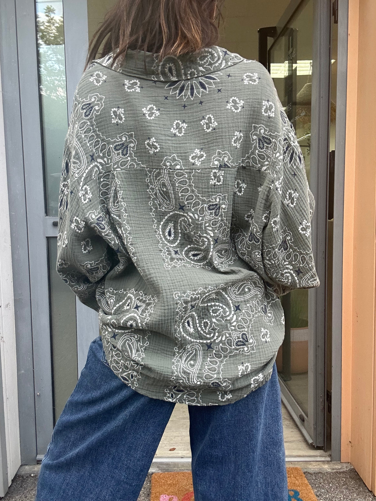 Ensemble chemise & pantalon en gaze de coton – Imprimé bandana kaki