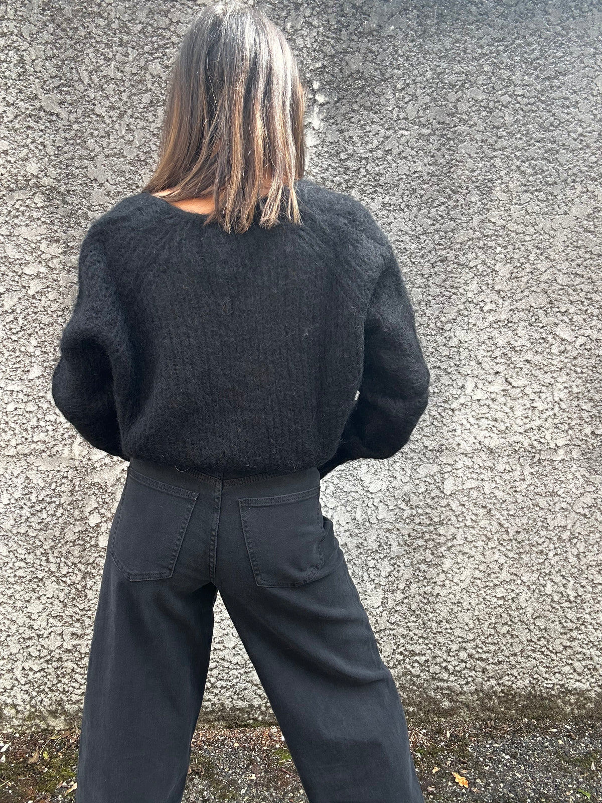 Hugo-Pull crop col v