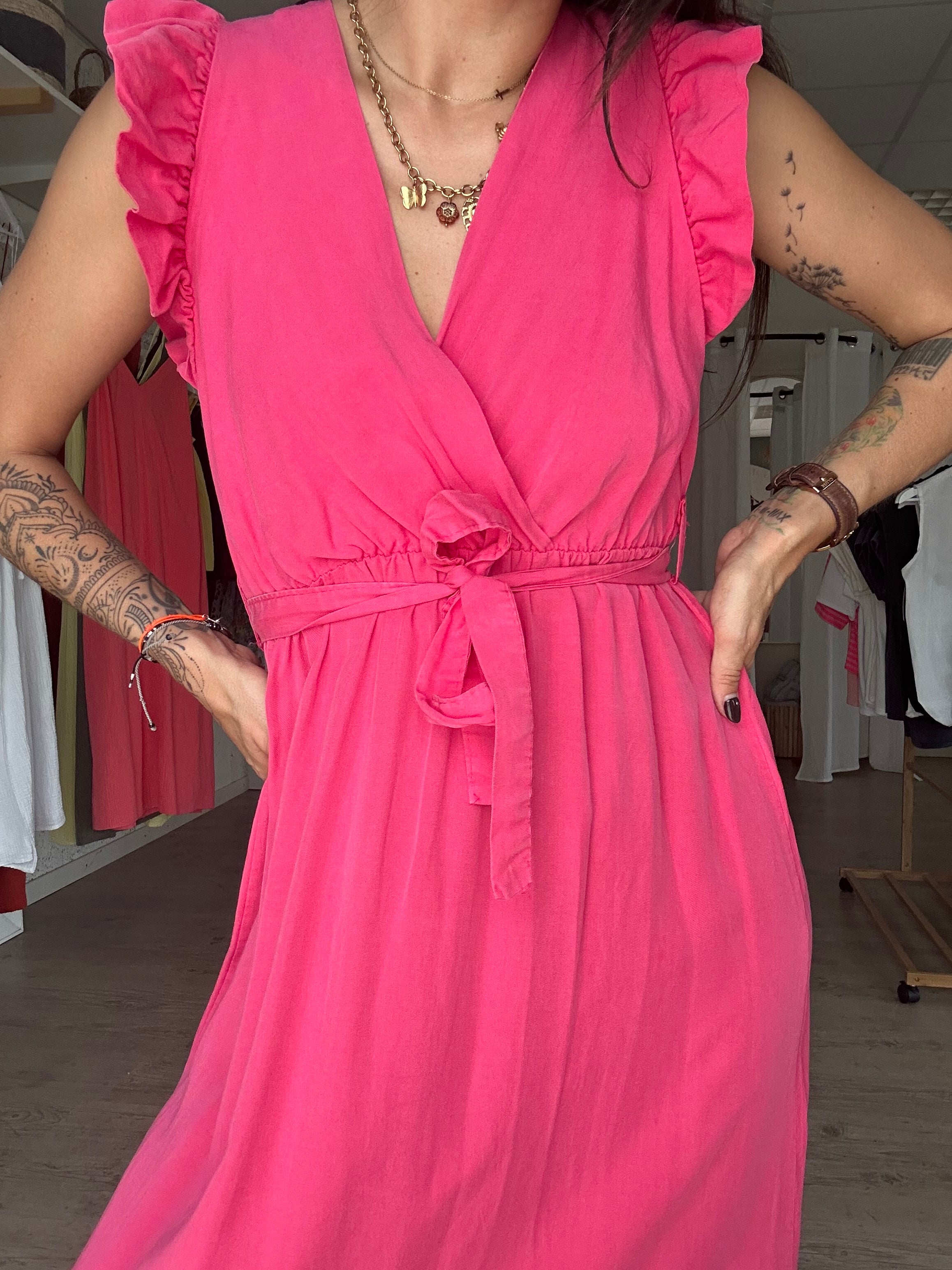 Céleste - robe longue à volant rose