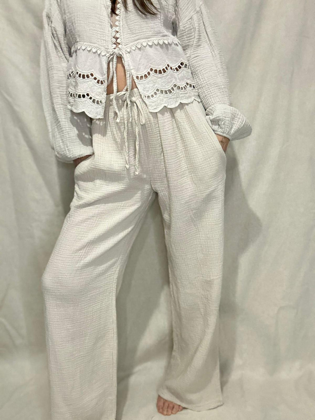 Nino- Pantalon beige en gaz de coton