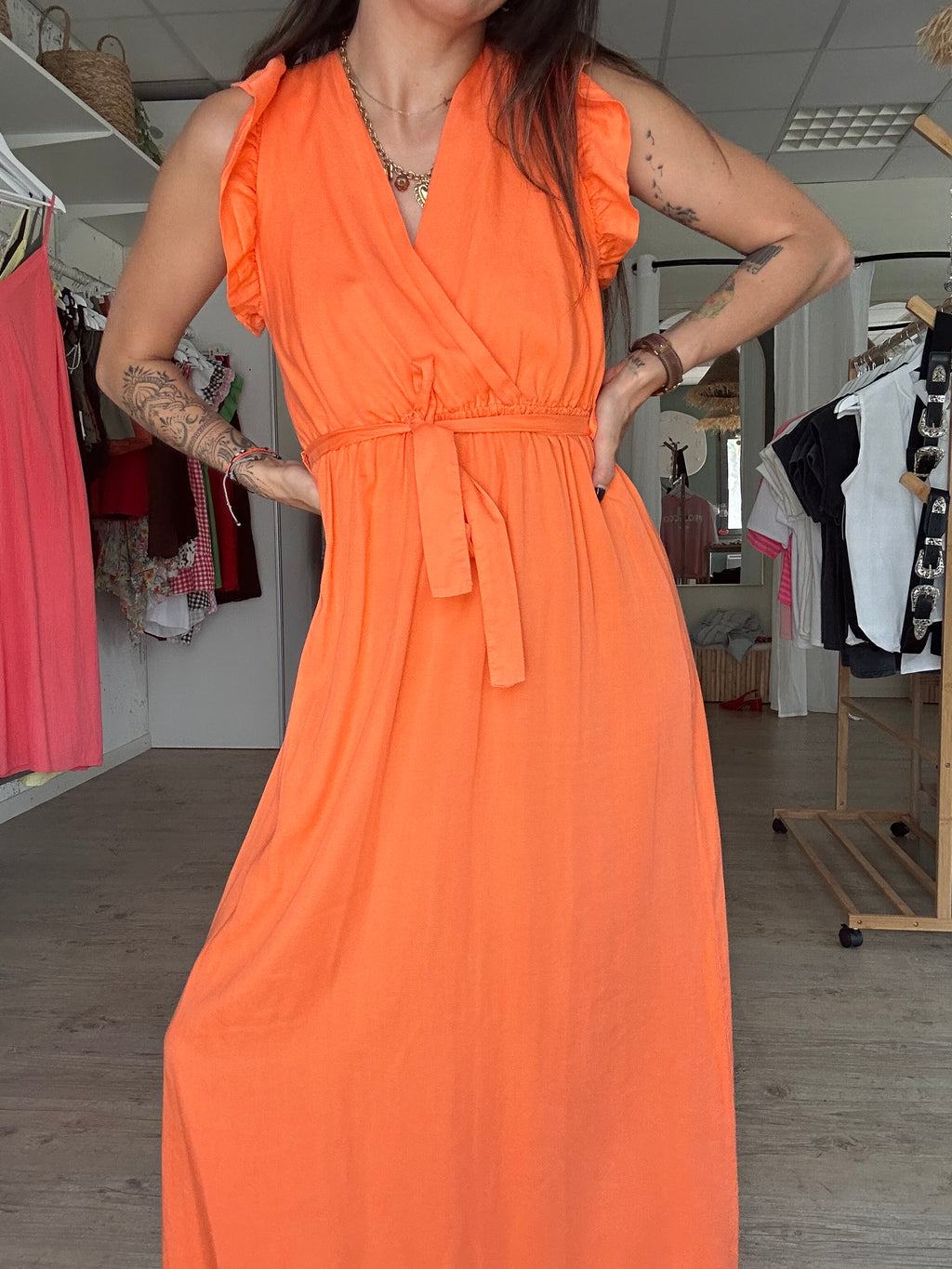 Céleste - robe longue à volant orange