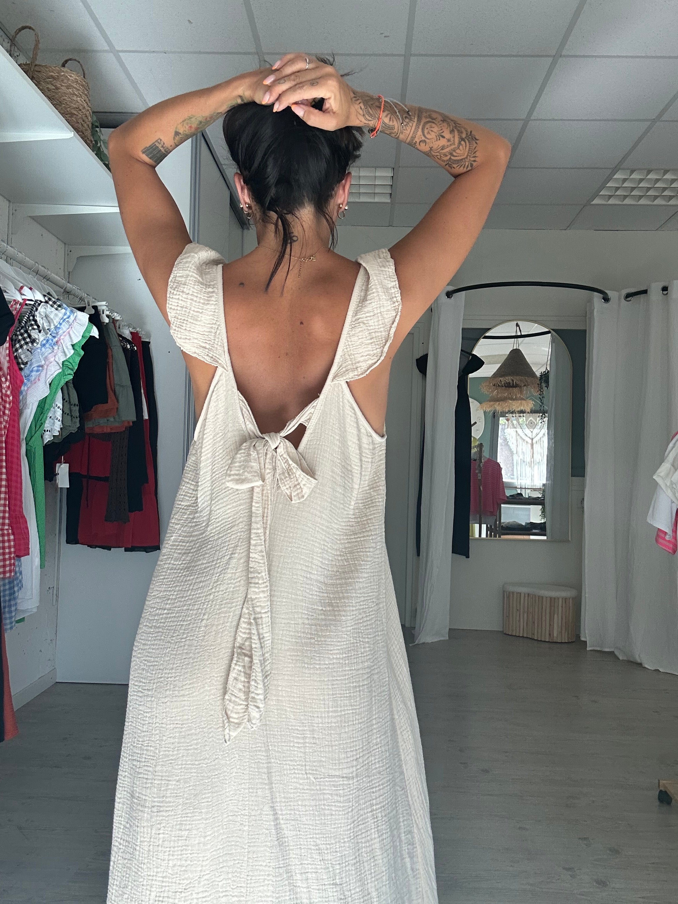 Emma- Robe décolleté V