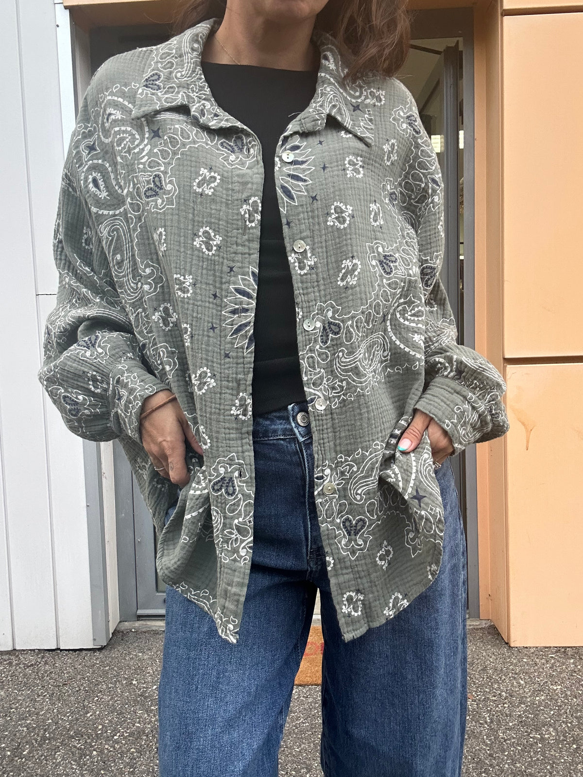 Ensemble chemise & pantalon en gaze de coton – Imprimé bandana kaki