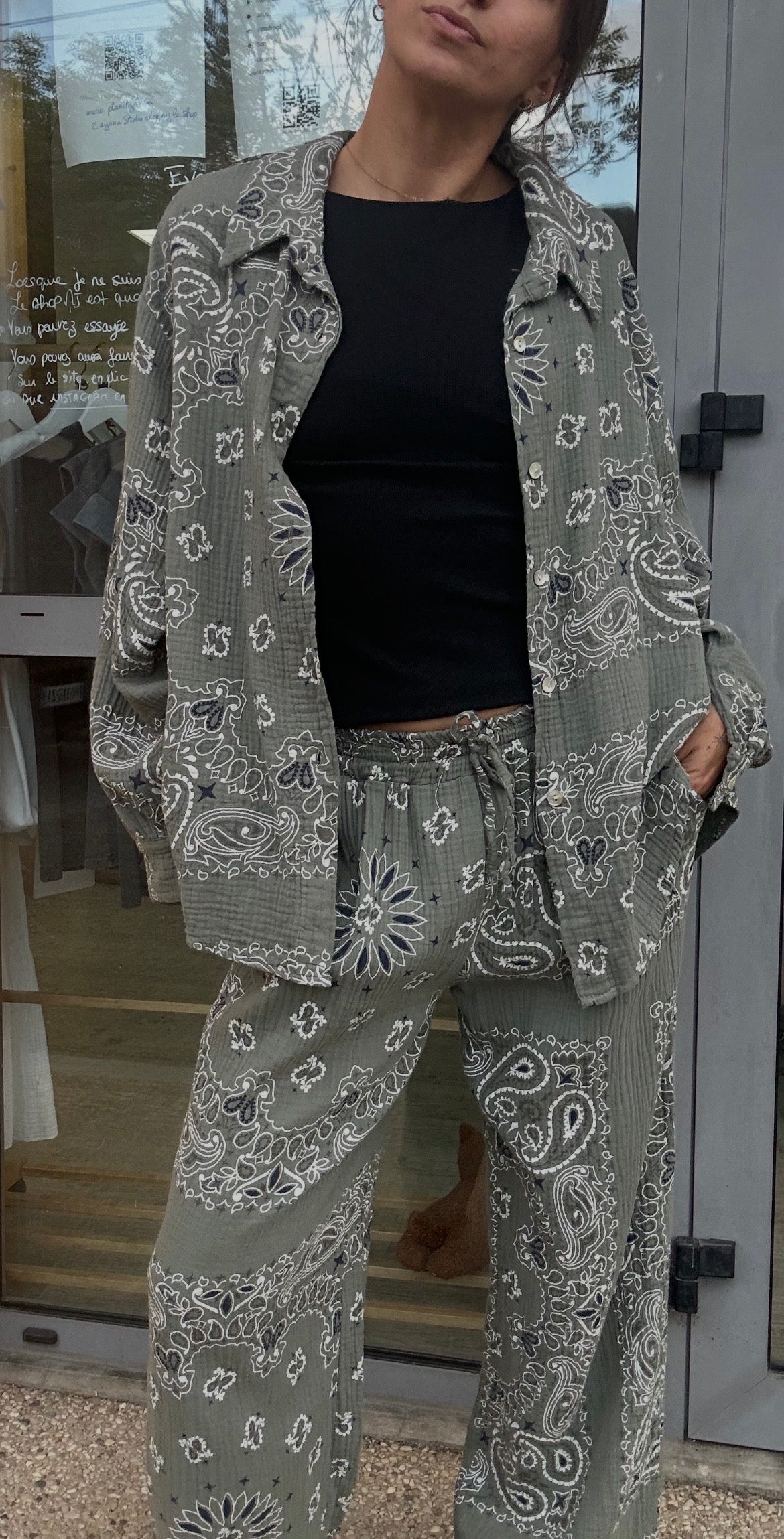 Ensemble chemise & pantalon en gaze de coton – Imprimé bandana kaki