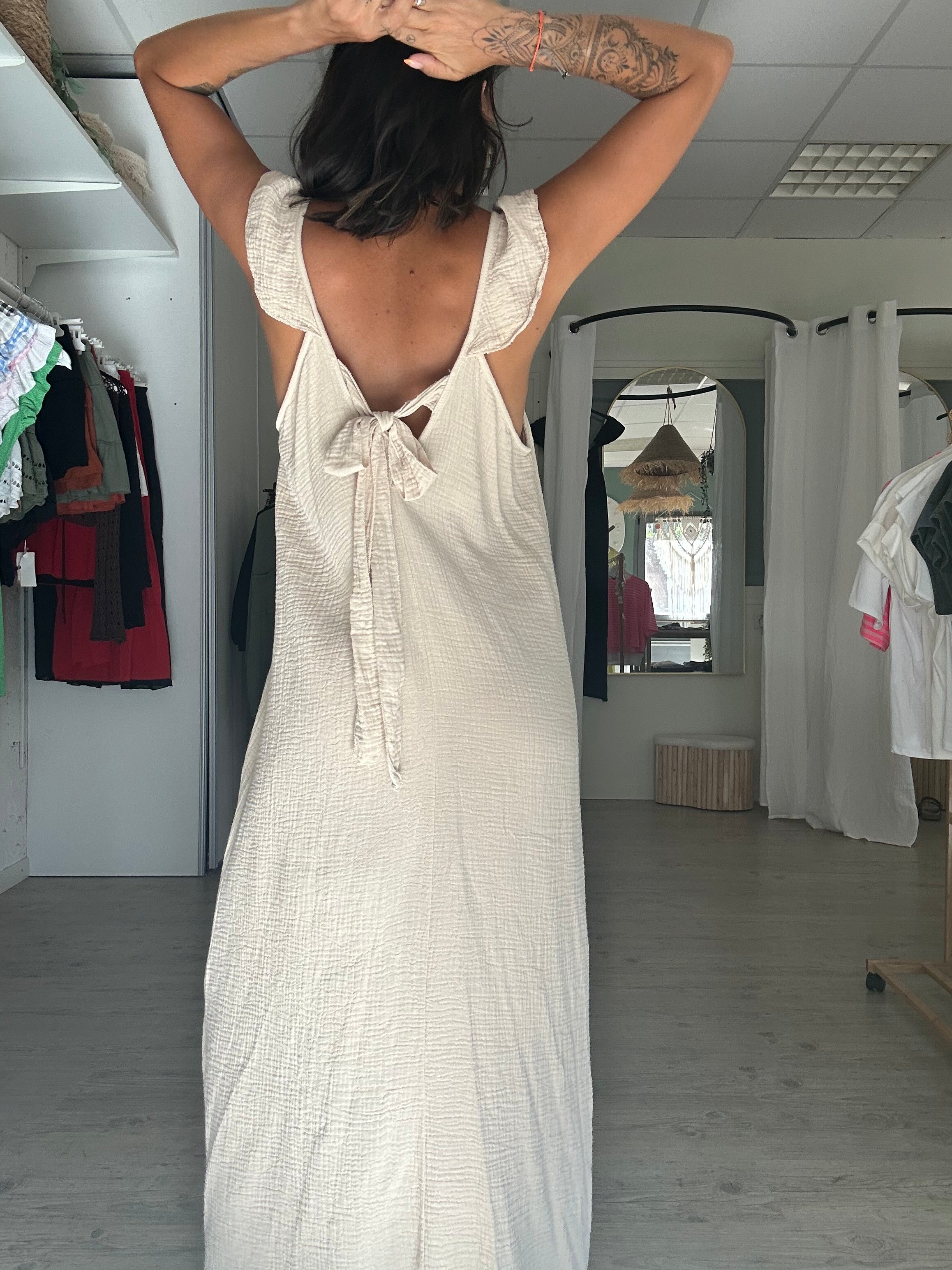 Emma- Robe décolleté V
