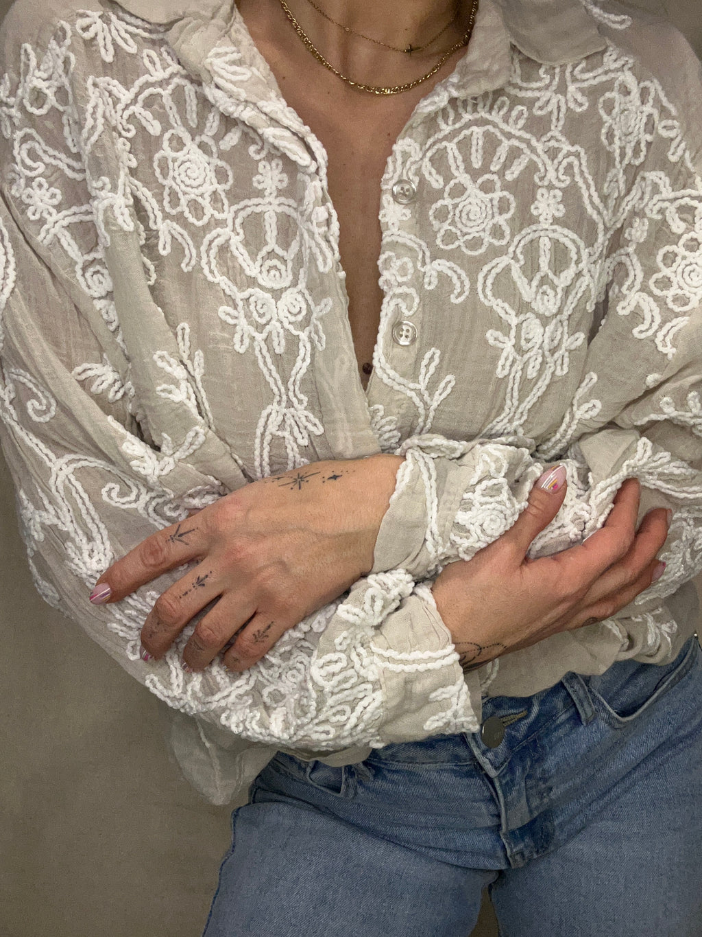 Guilia-chemise brodé beige