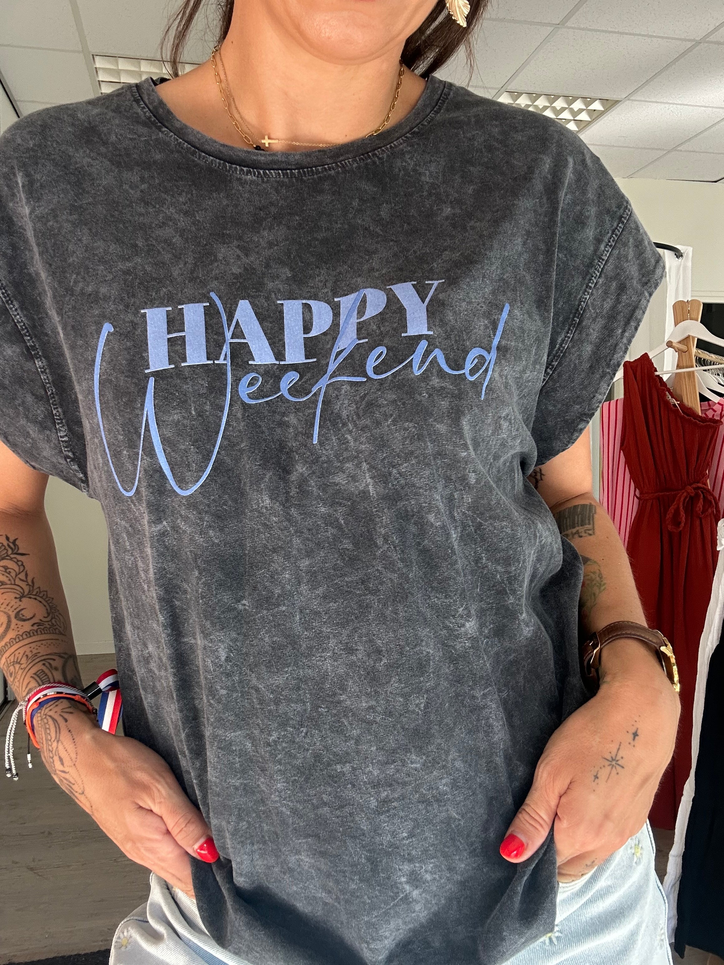 HAPPY VIBES - T-shirt